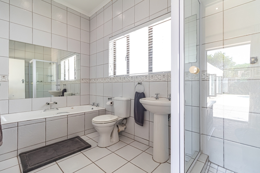 4 Bedroom Property for Sale in Walmer Eastern Cape